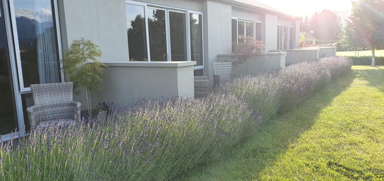 Dunluce Boutique B&B Te Anau Bagian luar foto