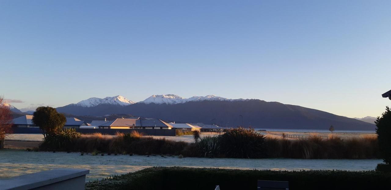 Dunluce Boutique B&B Te Anau Bagian luar foto